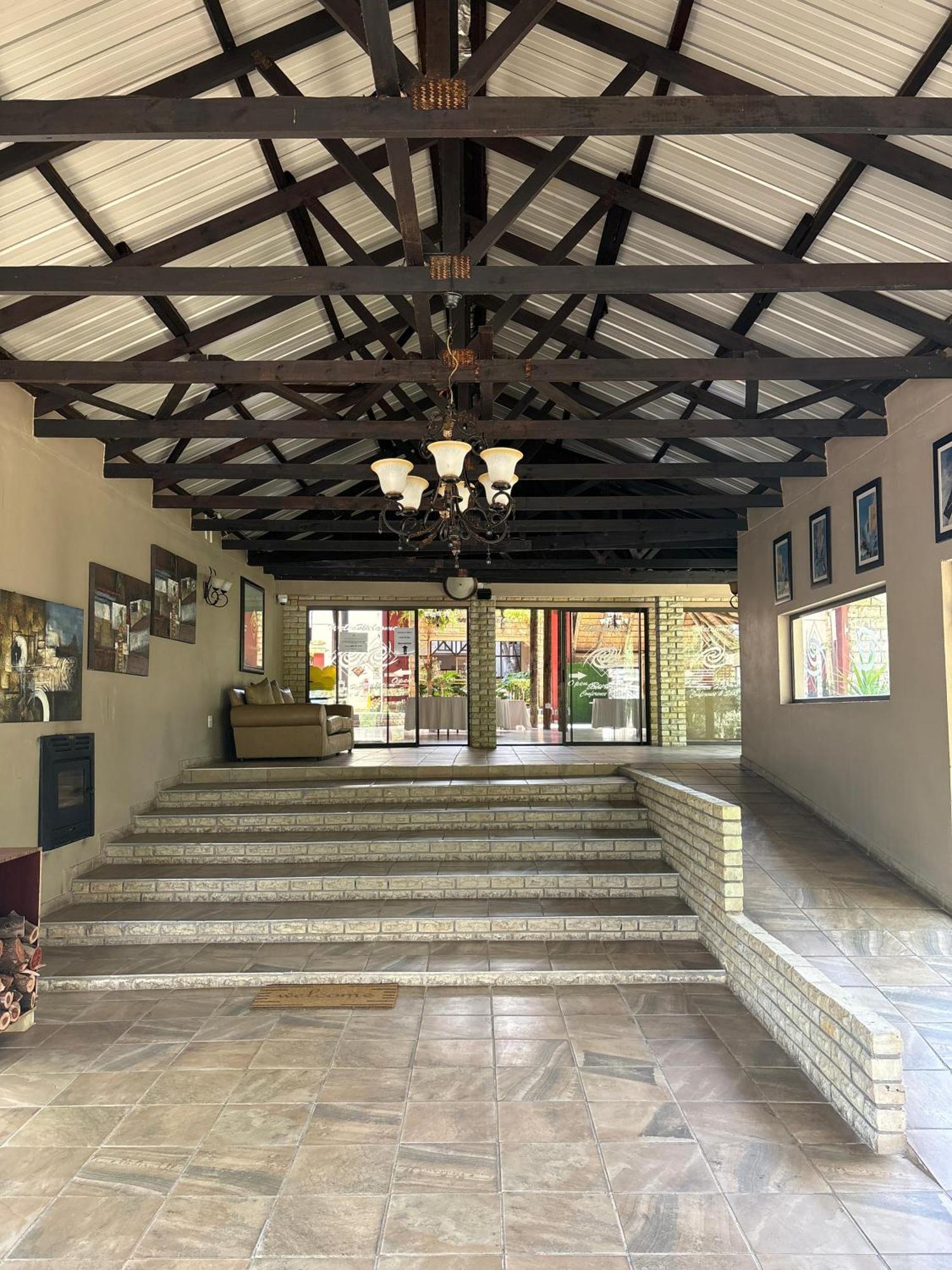Bloem Spa Hotel & Conference Bloemfontein Exterior photo